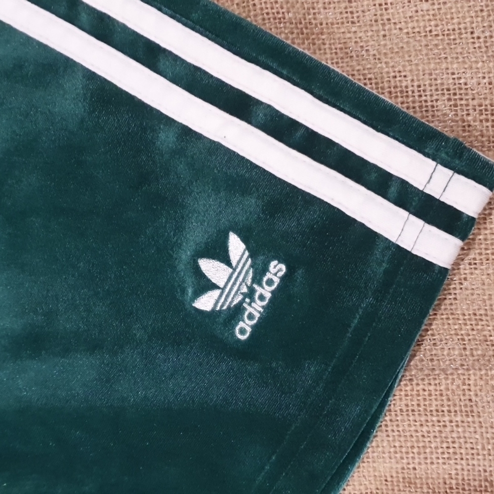 Adidas Green Size 8 Velvet Feel Skirt - Picture 3 of 7